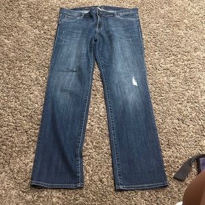 Womens boyfriend Jeans. KUT from the cloth.